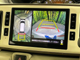 【パノラマモニター】専用のカメラにより、上から見下ろしたような視点で360度クルマの周囲を確認することができます☆死角部分も確認しやすく、狭い場所での切り返しや駐車もスムーズに行えます。