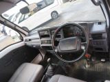 室内は綺麗です。禁煙車として管理してます。