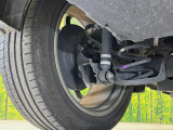 お車を安心してお乗りいただく為には、足回りの定期点検が欠かせません。サービスサポート(有償保証)では無料点検もご提供しており、安心のカーライフをお過ごしいただけるサポート体制が整っています。
