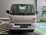 この度は弊社、『スズキ自販近畿 高槻西センター』の車両をご覧頂きありがとうございます。当社はスズキ株式会社直営の代理店です。
