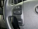 ステアリングスイッチ装備!運転しながら手元でオーディオの操作などができます。