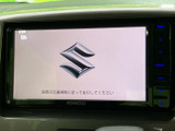 使いやすいオーディオシステムが搭載されています。快適なドライブをサポートする機能が満載。お気に入りの音楽を楽しみましょう。