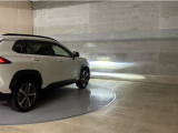 LEDヘッドランプです。十分な明るさを保ちつつも消費電力が少なく、バルブ寿命も長いのが特徴です。瞬時にMAXの光量を発揮するのもLEDならではです。
