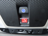 緊急サポートスイッチ ボタンを押下して頂ければホンダのオペレーターに繋がり警察や救急に繋いでくれる安心機能です