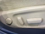 【パワーシート】スイッチ一つで簡単にシートの微調整が可能!電動だから力もいりません!快適なシートポジションにセットして、快適なドライブをお楽しみください。