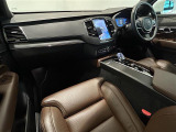 XC90 アルティメット B6 AWD 4WD 本革シート