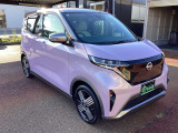 ご納車時には再度洗車・室内清掃を行い展示中についてしまった汚れも落として気持ち良くお乗りいただける状態にして納めさせていただきます!