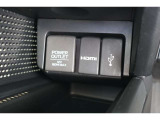 USB・HDMIソケットがついていますので携帯電話などを接続すれば音楽等の再生が可能です!