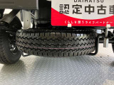 エンジンオイル、オイルエレメント、ワイパーゴム交換。その他バッテリーやベルト類など点検の上、必要な場合には交換してお渡します。