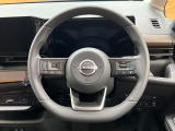【ステアリングスイッチ】運転中、前方から目線をそらすことなく、オーディオ等の操作が可能な便利機能!安心&快適なドライブを演出してくれます♪