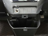 アクセサリーソケット(DC12V/120W)