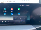クルマの頭脳ともいえる、管理システム、iDrive。ナビだけではなく、オーディオ操作や車両情報の表示などをコントロールできます。便利さと安全性の向上にも繋がっています。