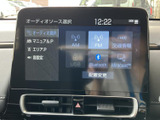 多彩な情報を表示するモニター画面。車両状態の確認や設定変更など、様々な操作を簡単に行えます。