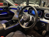 メルセデス・ベンツ車は、妥協を許さない常に高水準の技術と品質をもって製造されており、いつもでも変わらぬ価値を提供いたしております。