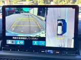 【全周囲カメラ】真上から車を見たようにモニターで確認ができる。是非実際の車で体感してみてください。