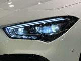 LEDヘッドライト夜の視界でも明るいです。