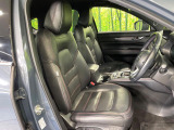 運転席シート廻りは使用感も少なく、良好な状態となっています。丁寧に使われていたことがよくわかりますね。