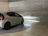 LEDヘッドランプです。十分な明るさを保ちつつも消費電力が少なく、バルブ寿命も長いのが特徴です。瞬時にMAXの光量を発揮するのもLEDならではです。