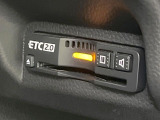 【ETC】高速道路の料金所をストレスなく通過!話題のスポットやサービスエリアに多い「スマートIC」利用時は必須のアイテムです。当店でセットアップを実施、ご納車当日からすぐにご利用いただけます!