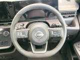 【ステアリングスイッチ】運転中、前方から目線をそらすことなく、オーディオ等の操作が可能な便利機能!安心&快適なドライブを演出してくれます♪