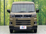 弊社では、全車『修復歴なし』のお車のみ取り扱っております。専任バイヤーによる厳選した仕入れの後、入庫後の車両チェックを行い、ネクステージが認定した高品質な中古車をご提供しております。