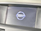 【メーカー純正ナビ】インテリアに溶け込むスタイリッシュな「専用設計」メーカーナビを装備♪視認性や操作性など基本性能にも優れ、より上質なカーライフをお楽しみいただけます。