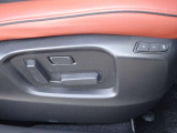 【運転席パワーシート&ドライビングポジションメモリー機能】運転手にあったシートパターン設定可能です。