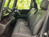 運転しやすい視界と、操作しやすい配置が特徴。快適なドライビングをサポートします。