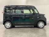 後席両側スライドドア☆開け閉めの際に隣の車や壁にぶつける心配もありません。