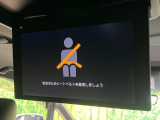【純正12型後席モニター】家族や友人とお出かけする機会が多い方に大人気の後席モニターを装備!見やすい位置に画面がありテレビやDVDの視聴も快適!友達もお子様も、後席にしか乗らなくなるかも??