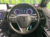【純正革巻きステアリング】上質な革を使用することで、手にしっかり馴染みとても運転しやすいハンドルです♪