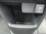 納車の前にはエンジンオイル、オイルエレメント、エアクリーナー、クーラント、バッテリー、ワイパーゴムのチェックまたは交換を行います!