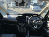 在庫車両に関してはお客様により良いものをご提供する為に品質に拘って仕入れを行っております。各お車の状態はそれぞれですのでご商談時に当店スタッフがご説明させて頂きますのでご安心くださいませ。