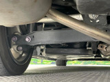お車を安心してお乗りいただく為には、足回りの定期点検が欠かせません。サービスサポート(有償保証)では無料点検もご提供しており、安心のカーライフをお過ごしいただけるサポート体制が整っています。