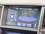 【アラウンドビューモニター】専用のカメラにより、上から見下ろしたような視点で360度クルマの周囲を確認することができます☆死角部分も確認しやすく、狭い場所での切り返しや駐車もスムーズに行えます。