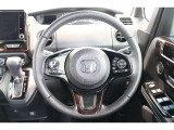 ホンダセンシング搭載!衝突軽減ブレーキや誤発進抑制装置搭載!この他にも先進の安全機能を多数搭載しております!安全に安心にお乗り頂き快適なカーライフをお楽しみください!!