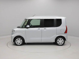 当社では全車、納車前にサービス工場で12ヶ月点検相当の整備を実施しております。そこで確認された不具合箇所は修理しておりますのでご安心下さい。
