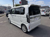 入庫時に走行チェックを行っており、納車前にはディーラーにて点検整備を実施した上で納車させていただきますのでご安心ください。