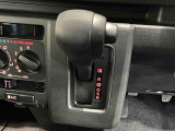 新車メーカー保証に準じた保証を1年間無償で受けられる「まごころ保証」、さらに保証を延長できる「まごころ保証プラス」「まごころ保証プラス&alpha;」をご用意しております。