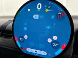 ★MINIには6個のエアバッグを標準装備。運転席/助手席エアバッグ、サイド・エアバッグ、ヘッド・エアバッグ。
