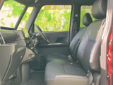 運転しやすい視界設計で、運転初心者の方でも安心して運転できます。快適なドライブをサポートします。