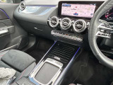 独自の流通ルートにより、他ブランドの輸入車をはじめ国産車も高価で下取をさせて頂きます。高年式、低走行車、大切に扱っていたお車など、出来る限りの努力をさせて頂きますので、まずはご相談ください!