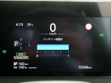 バッテリー容量は12セグメントで安心です。