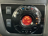 オートエアコンは、温度や風量を自動で調整してくれるため、運転に集中でき、疲労軽減にもつながります。また、車内の温度を一定に保つことで、結露やカビの発生を防ぐ効果もあります。