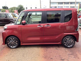 カープレシャスではご納車後もお客様に安心しておクルマにお乗り頂くため、【2か月又は2,000km】の保証をお付けしております!当社は保証金額をお支払い総額に含ませていただいております!
