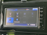 多彩なソースに対応したオーディオシステム。お気に入りの音楽やラジオを楽しみながら、快適なドライブを体験できます。直感的な操作で、誰でも簡単に扱えます。