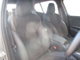 車内での喫煙歴も無く綺麗な状態をキープしております。