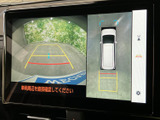 停車中にテレビや映像コンテンツを楽しめます。休憩時間や待ち時間に、リラックスしたひとときを過ごせるのが魅力です。