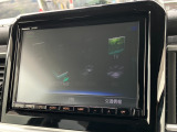純正8インチナビ付きでフルセグ・DVD再生・Bluetoothなど付いてとても便利な車両です♪