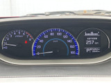 視認性の高いメーターで、運転状況をしっかり把握。安全運転をサポートする機能が満載です。